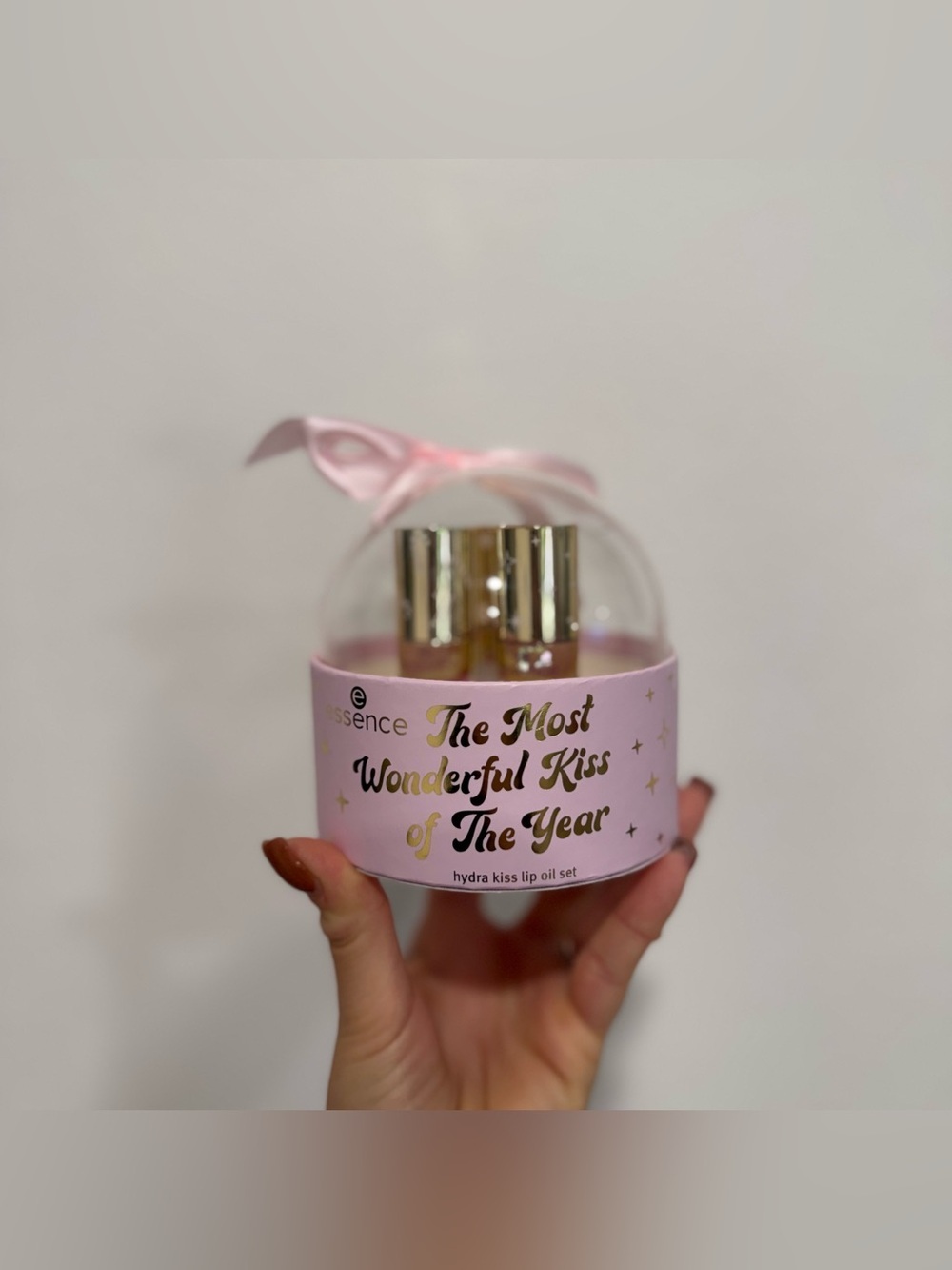 Essence The Most Wonderful Kiss Of The Year Hydra Kiss Lip Oil Set of 3 - Picture 2 of 6